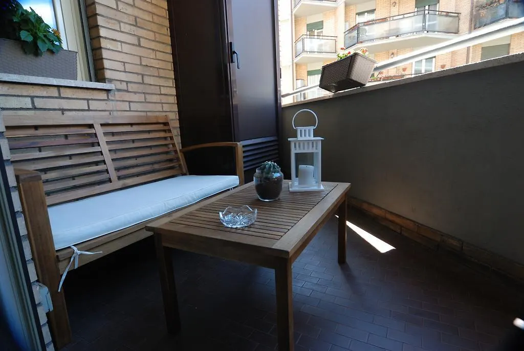 La Casa Di Emma A Trastevere Roma Apartamento