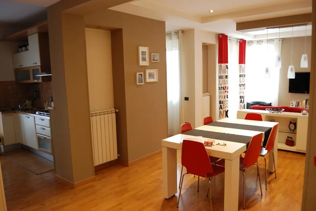 La Casa Di Emma A Trastevere Roma 0*,
